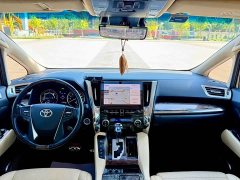 Toyota Alphard Hybrid 2.5L Premium Edition - ფოტო 12