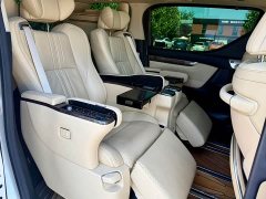 Toyota Alphard Hybrid 2.5L Premium Edition - ფოტო 13