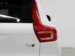 Volvo XC40 T4 AWD Smart Fashion Edition - ფოტო 17