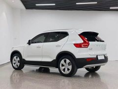 Volvo XC40 T4 AWD Smart Fashion Edition - ფოტო 3