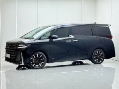 Toyota Vellfire Crown Hybrid 2.5L Executive Premier Edition - ფოტო 1