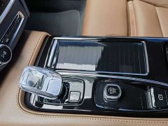 Volvo S90 Plug-in Hybrid Four-Wheel Drive Long Range Smart Luxury Edition - ფოტო 8