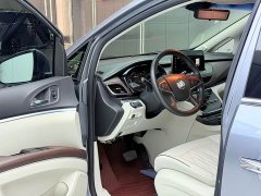 Buick GL8 Land Executive Cabin 652T Luxury - ფოტო 4