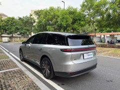 Li Auto i8 Standard Edition - ფოტო 8