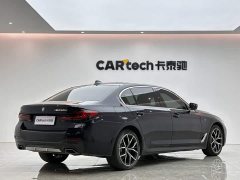 BMW 5 Series 530Li Luxury M Sport Package - ფოტო 5