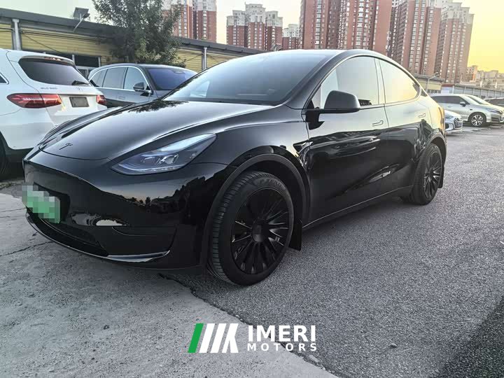 Tesla Model Y Rear-Wheel Drive - ავტომობილი ჩინეთიდან