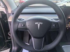 Tesla Model Y Rear-Wheel Drive - ფოტო 10