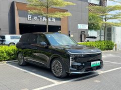 IM Motors Zhiji LS8 66 Ultra Tech Flagship 5-Seater - photo 3