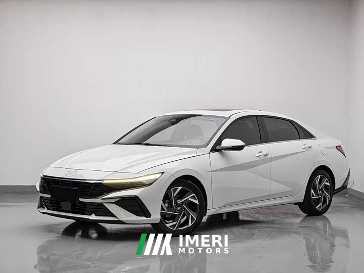 Hyundai Elantra 1.5L CVT Luxury