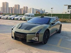 HiPhi Z Five-Seater - ფოტო 1