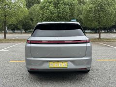 Li Auto L7 Air - ფოტო 6