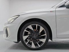 Audi A3 A3L Limousine 35 TFSI Fashion Sport - ფოტო 7