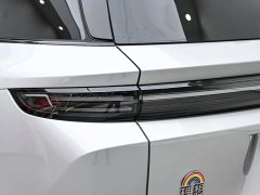 Li Auto i8 2025 Standard Edition - ფოტო 10