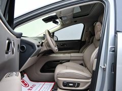 Li Auto i8 2025 Standard Edition - ფოტო 11