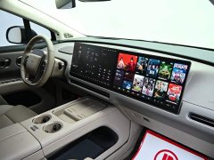Li Auto i8 2025 Standard Edition - ფოტო 15