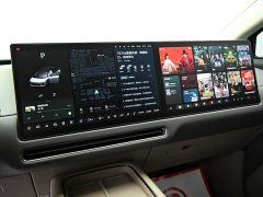 Li Auto i8 2025 Standard Edition - ფოტო 17