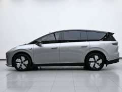 Li Auto i8 2025 Standard Edition - ფოტო 5