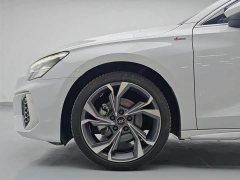 Audi A3 Facelift A3L Limousine 35 TFSI Luxury Sport - ფოტო 7