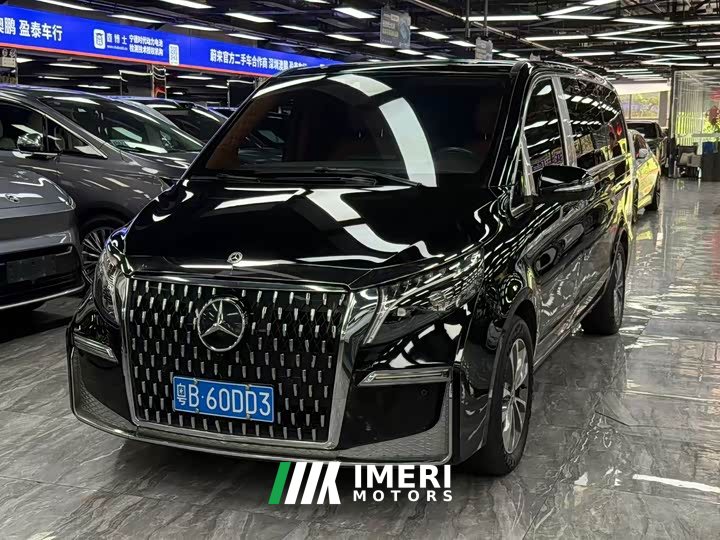 Mercedes-Benz V-Class 2022 V 260 Navigator Edition - ავტომობილი ჩინეთიდან