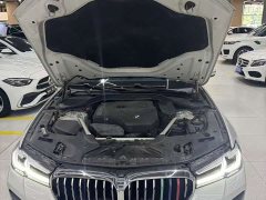 BMW 5 Series 530Li xDrive M Sport Package - ფოტო 11