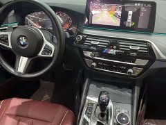 BMW 5 Series 530Li xDrive M Sport Package - ფოტო 13