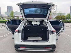 Honda Vezel 1.5L CVT Pioneer Edition - ფოტო 7
