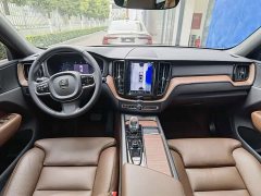 Volvo XC60 Plug-in Hybrid T8 PHEV Long Range AWD Smart Remote Luxury Edition - ფოტო 13