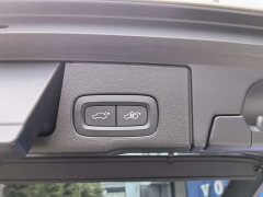 Volvo XC60 Plug-in Hybrid T8 PHEV Long Range AWD Smart Remote Luxury Edition - ფოტო 9