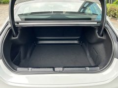 Mercedes-Benz EQE 2022 350 Pioneer Edition - ფოტო 18