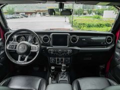 Jeep Wrangler 2022 2.0T High Altitude Bahama Beach Pink Special Edition - ფოტო 17