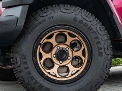 Jeep Wrangler 2022 2.0T High Altitude Bahama Beach Pink Special Edition - ფოტო 5