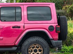 Jeep Wrangler 2022 2.0T High Altitude Bahama Beach Pink Special Edition - ფოტო 7