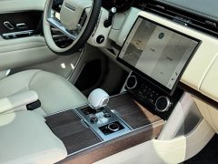 Land Rover Range Rover 3.0 L6 400PS Extended Wheelbase Signature Edition - ფოტო 10