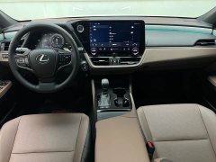Lexus ES 300h Premium Edition - ფოტო 11
