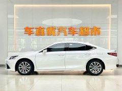 Lexus ES 300h Premium Edition - ფოტო 4