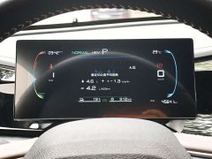 BYD Qin PLUS Glory Edition DM-i 55KM Leading - ფოტო 12