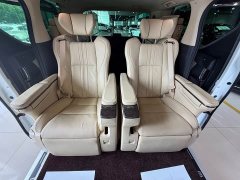 Toyota Vellfire Crown Twin Engine 2.5L HV Premium Edition - photo 18