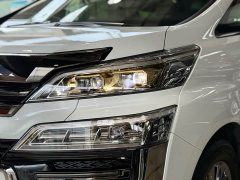 Toyota Vellfire Crown Twin Engine 2.5L HV Premium Edition - photo 6