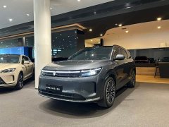 AITO M7 1.5T Intelligent Driving AWD Ultra 5-Seater - ფოტო 1