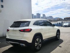 Mercedes-Benz GLA 200 - ფოტო 9