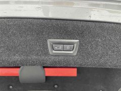 BMW 3 Series 325Li M Sport Package - ფოტო 16
