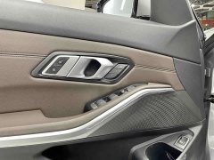 BMW 3 Series 325Li M Sport Package - ფოტო 17
