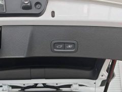 Volvo XC40 B3 Smart Remote Luxury Edition - ფოტო 19