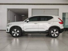 Volvo XC40 B3 Smart Remote Luxury Edition - ფოტო 5