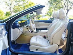 Mercedes-Benz E-Class (Imported) E 260 Cabriolet - ფოტო 11