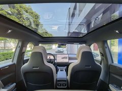 Volvo XC70 Plug-in Hybrid 2026 Two-Wheel Drive Long Range Core - ფოტო 11