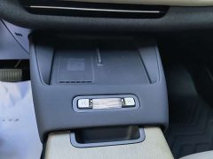 Volvo XC70 Plug-in Hybrid 2026 Two-Wheel Drive Long Range Core - ფოტო 12