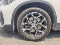 BMW X1 2021 sDrive25Li Leading Edition - ფოტო 19