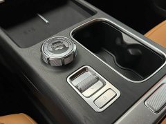 Subaru iCAR V27 200KM AWD Falcon 700 - ფოტო 16