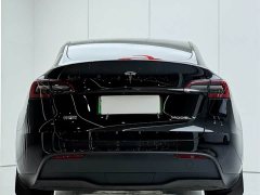 Tesla Model Y 2023 Rear-Wheel Drive - ფოტო 15